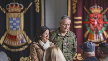 Robles rinde homenaje en Ceuta