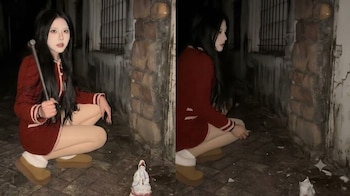 Jiang Xiaorou destruyó la estatuilla para comprobar lo dicho sobre la maldición. (Captura de video)