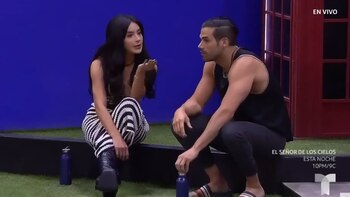 Guty Carrera y Serrath discutieron en ‘La Casa de los Famosos 4’. YouTube.