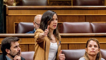 El Congreso rechaza el referéndum para salir de la OTAN que pide Podemos y divide al Gobierno