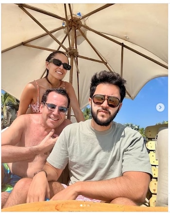 Lalo Salazar tiene dos hijos,