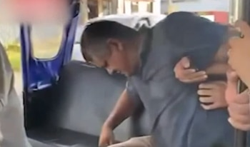 Presunto estado de ebriedad de juez del JEE genera polémica en Coronel Portillo. (Foto: Captura video/ATV)