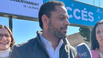 Vox ve "insuficiente" la bajada