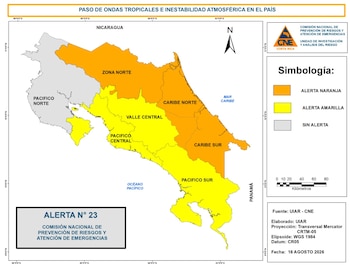 Emergencias activó albergues temporales y coordinó traslados desde la tarde. La advertencia oficial pide no cruzar ríos ni calles anegadas. El país sigue bajo vigilancia mientras persisten las lluvias (Cortesía CNE)