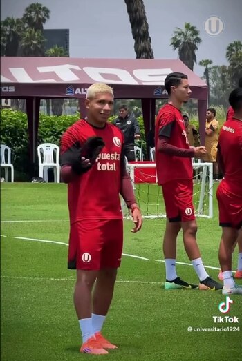 Edison Flores sorprende con