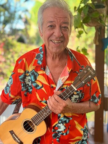 El cantante continúa trabajando en