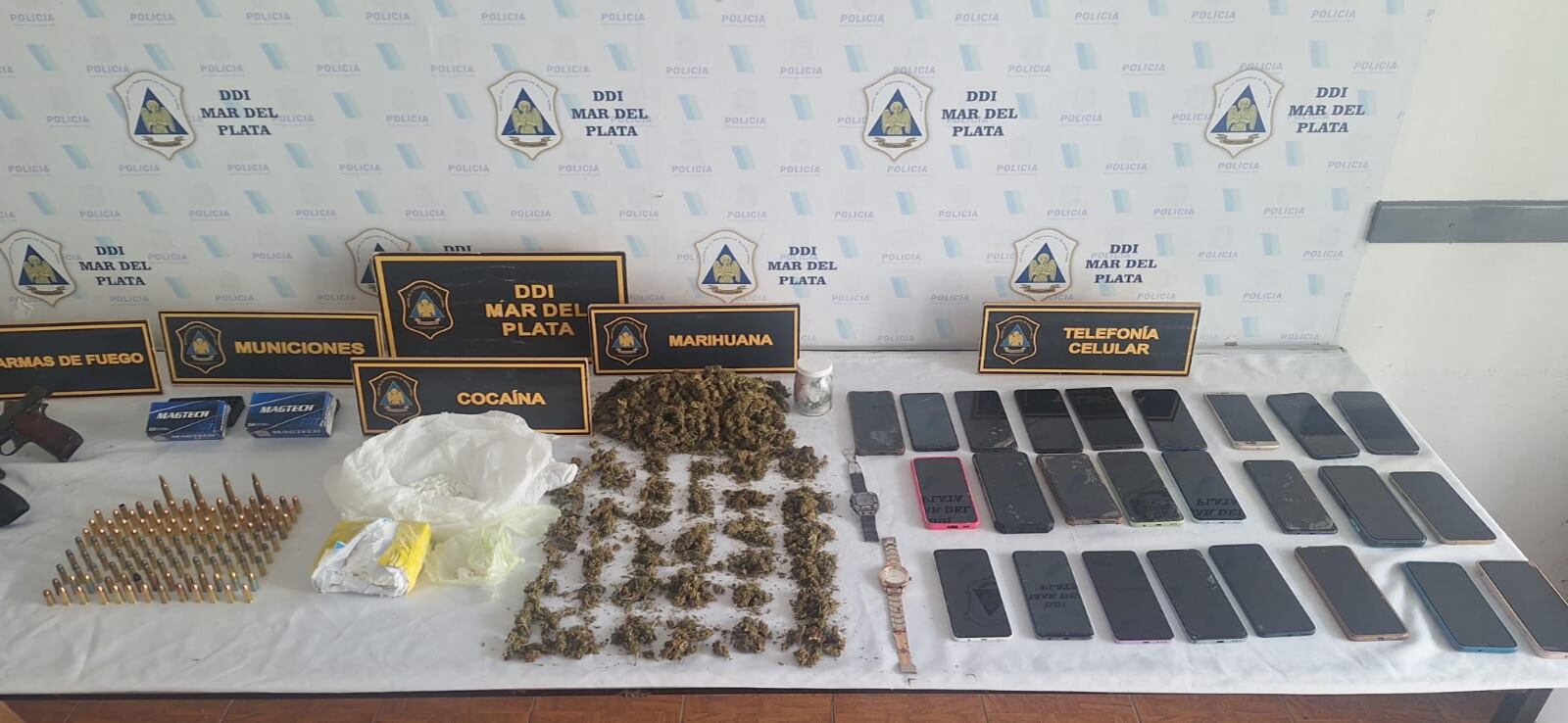 Más de 150 efectivos participaron en el operativo que incluyó la demolición de una construcción usada como bunker