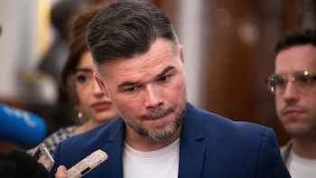 Rufián considera una "anomalía terrible" el registro de Ferraz: "No sabemos qué es cierto o qué es campaña"