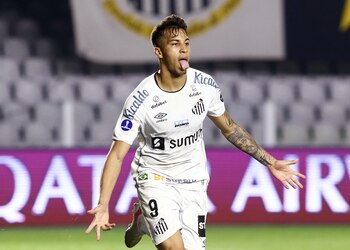 El festejo de Kaio luego