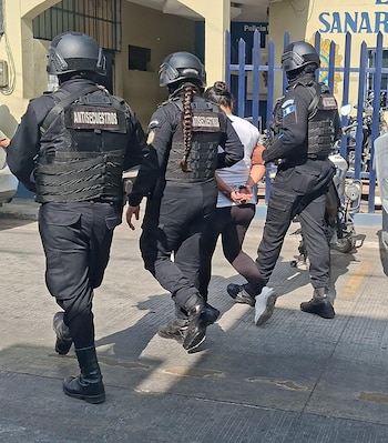 Agentes de la unidad antisecuestros