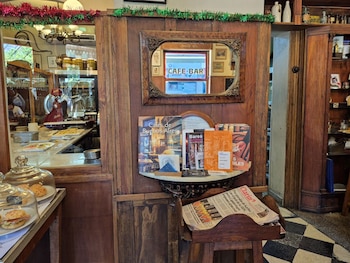 Carolina y Metodio donaron la