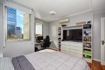 Una de las habitaciones del