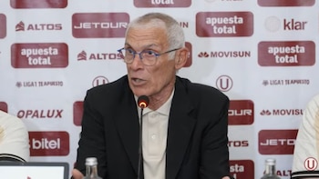 Héctor Cúper explica el estilo que implementará en Universitario: “Tengo sistemas, pero hay que tener un plan ‘B’ e incluso me puedo adaptar”