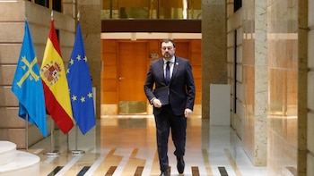 Barbón inicia su viaje oficial en Argentina y Uruguay