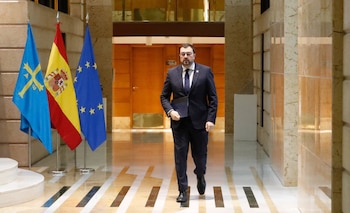 21/04/2025 El presidente del Principado de Asturias, Adrián Barbón, en la sede de Presidencia.
POLITICA
GOBIERNO DE ASTURIAS