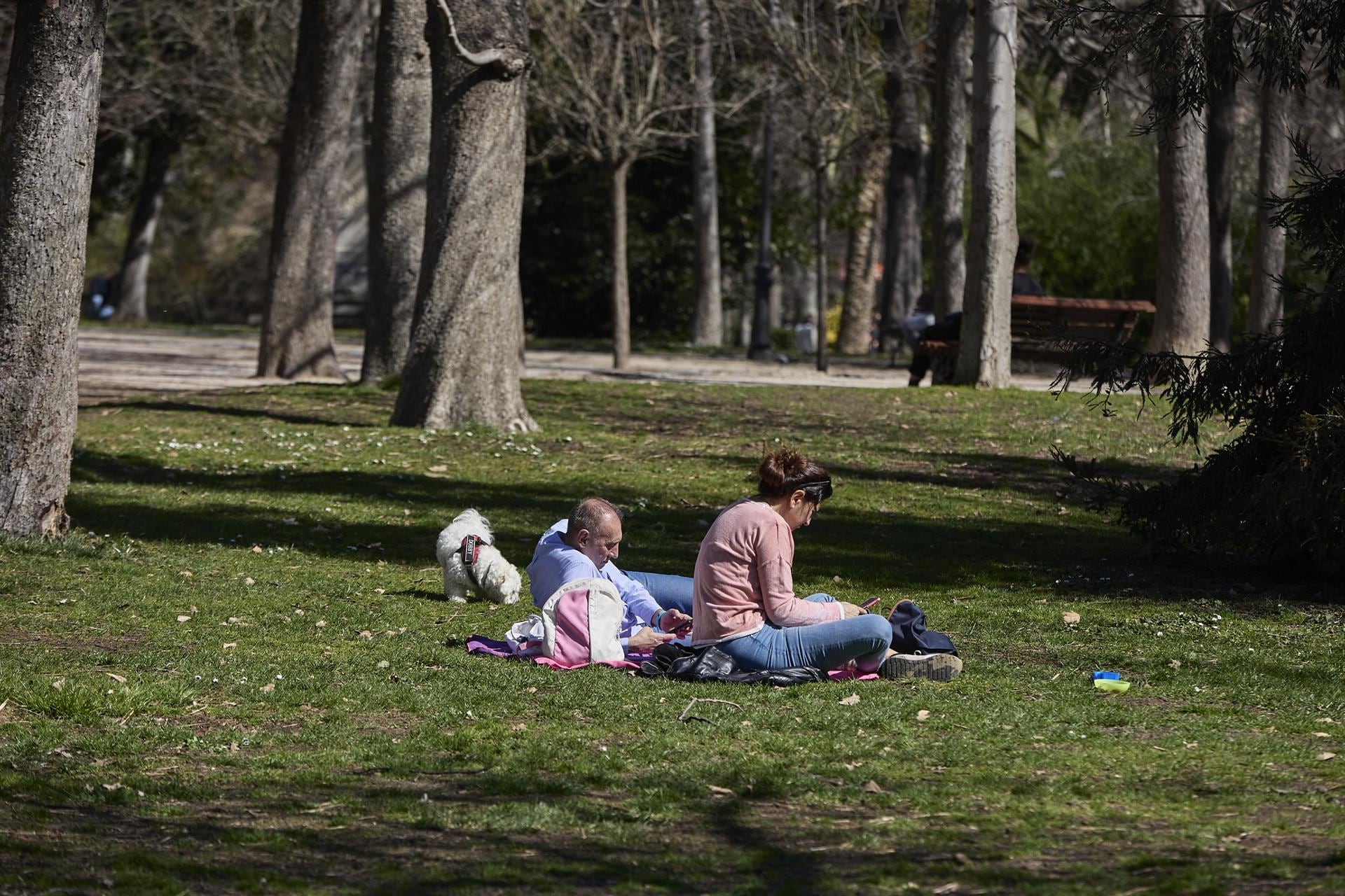 Las temperaturas subirán este domingo con ascensos de más de seis grados en las mínimas