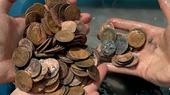 Hallan más de 10.000 monedas