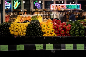 La inflación subyacente en Estados Unidos registró un aumento al 2,6 % interanual en marzo, excluyendo energía y alimentos. REUTERS/Hannah Beier/Archivo
