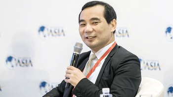 Wu Xiaohui, presidente y director