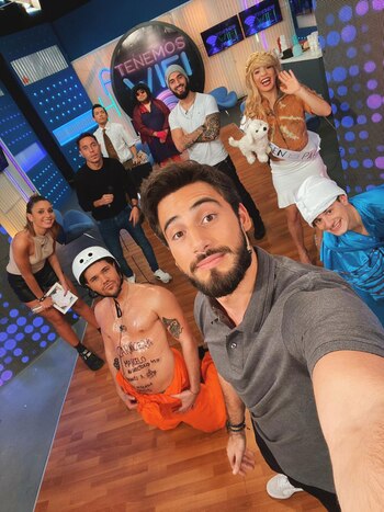 Nico Occhiato con el equipo