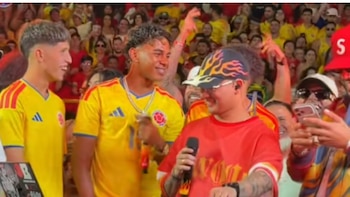 Lamine Yamal sorprendió cantándole a la selección Colombia en Medellín junto a Ryan Castro y Westcol: así fue el momento viral