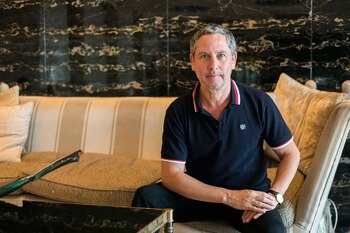 El autor de "Crímenes imperceptibles"