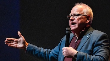 El gobernador de Minnesota tilda