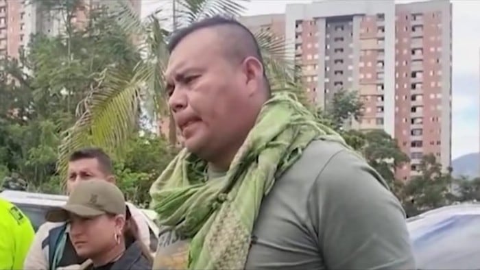 Los chats intervenidos detallan la coordinación de ataques y el ingreso forzado de una niña de 14 años como guerrillera en Uribe, Meta - crédito Captura de Video Policía Nacional