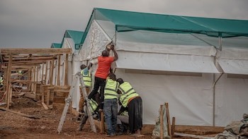 RDC confirma tres casos de ébola en un campamento de desplazados en Ituri que acoge a 70.000 personas