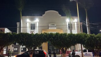 Explosión sede el INE Acambaro