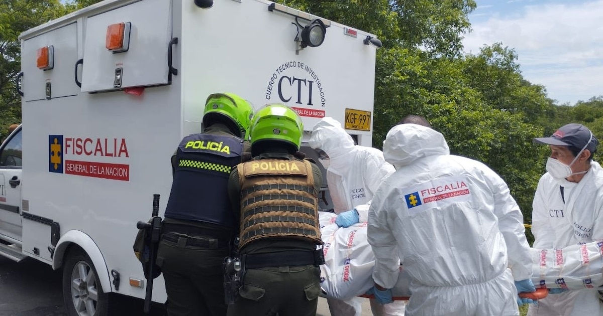 Eles identificam o turista americano que desmaiou e morreu em frente a um hotel em El Poblado, em Medellín Eles identificam o turista americano que desmaiou e morreu em frente a um hotel em El Poblado, em Medellín
