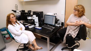 DEF dialogó con la subdirectora