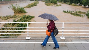 La Aemet vuelve a activar alertas por lluvias y tormentas a las puertas de la llegada de una nueva DANA: se producirá un desplome de los termómetros