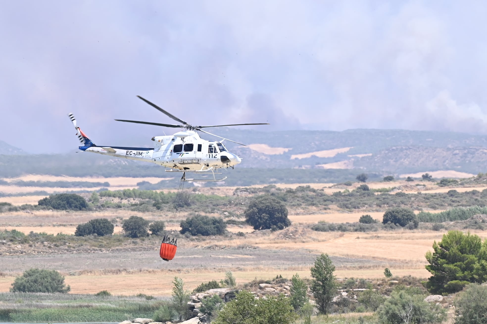 El incendio en Orés (Zaragoza) afecta ya a más de 15.000 hectáreas: siete pueblos evacuados y cuatro en preaviso