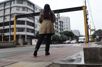 Lluvia en Lima: Intensa llovizna, bajas temperaturas y neblina se registró en varios distritos de la capital. (Infobae/Paula Elizalde)