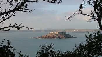 La isla galesa que se