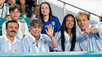 ¿Verónica y Cristian Castro apoyan a Argentina? La verdad sobre el video viral que circula en redes