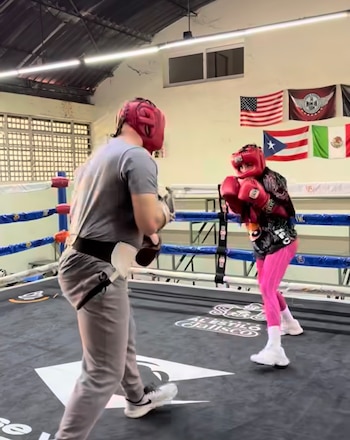 (Instagram / @karelyruiz)