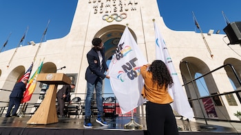 Cómo se puede participar como voluntario en los Juegos Olímpicos de Los Ángeles 2028 y cuáles son los requisitos principales