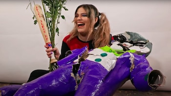 La youtuber Capa Invisible lanza