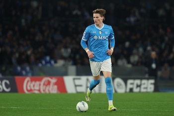 Napoli dio precisiones de la situación de salud del escocés McTominay (Foto by Alessandro Garofalo/LaPresse)/LaPresse via AP)
