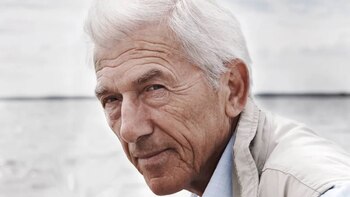 Theodor Kallifatides ha publicado en