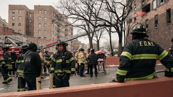 El exsecretario del sindicato de bomberos de Los Ángeles fue acusado de robar más de 80.000 dólares de una organización sin fines de lucro