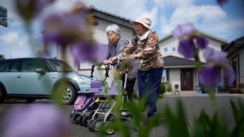 Japón alcanza un récord histórico con más de 100.000 personas de 100 años o más