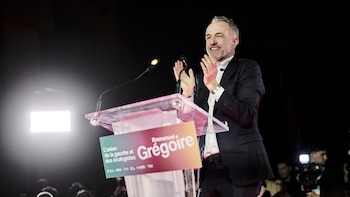 Los socialistas conservan París en