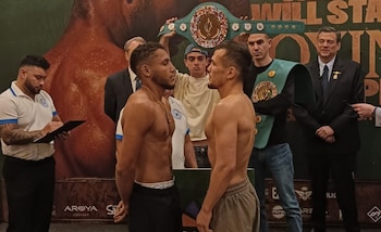 Carlos Utria durante el pesaje