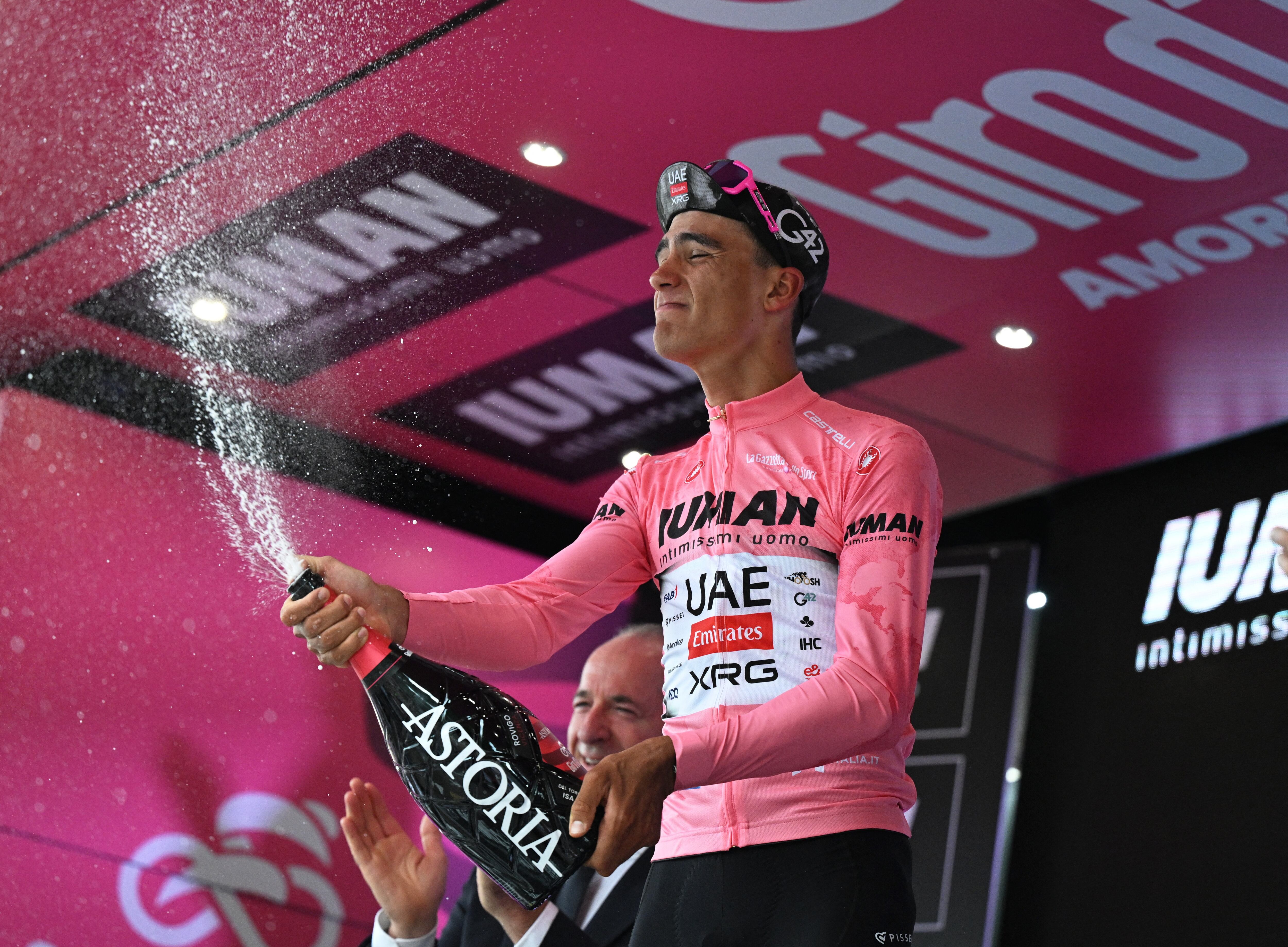 Isaac Del Toro es el actual líder del Giro de Italia-crédito Jennifer Lorenzini/REUTERS