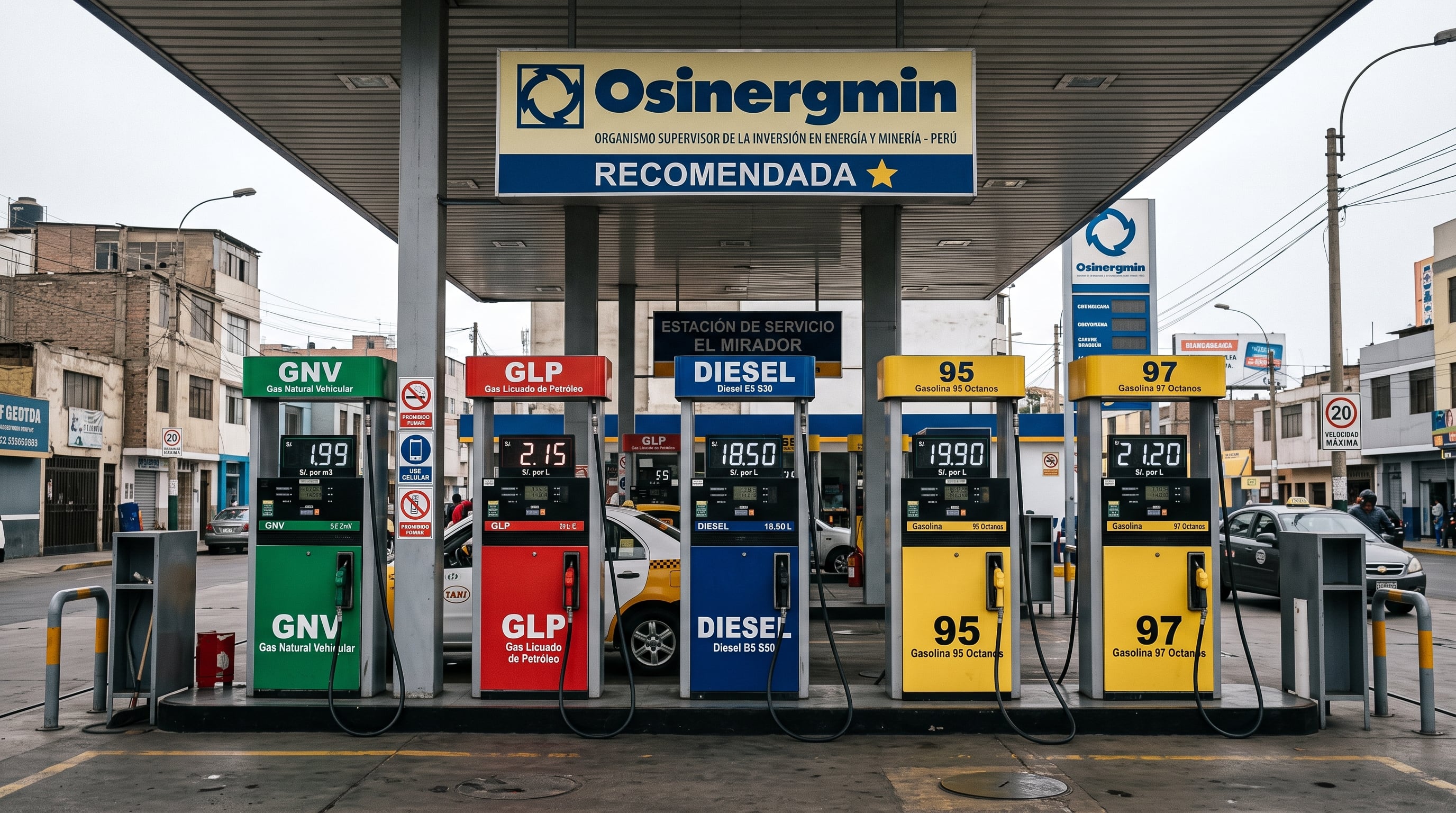 Surtidores de GNV, GLP, diésel y gasolina muestran las tarifas vigentes en soles en una estación de servicio en Lima recomendada por Osinergmin. (Imagen Ilustrativa Infobae)