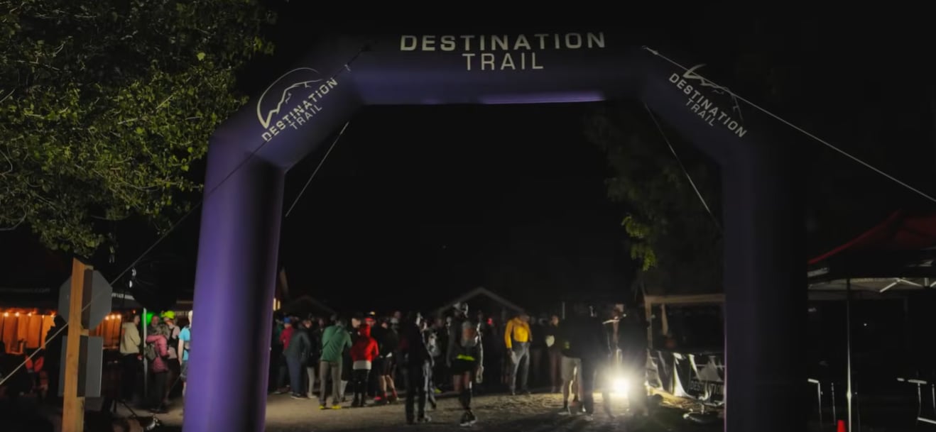 La empresa organizadora tomó medidas preventivas antes del temporal y mantuvo comunicación constante con los participantes durante toda la noche de tormenta (@Destination Trail)