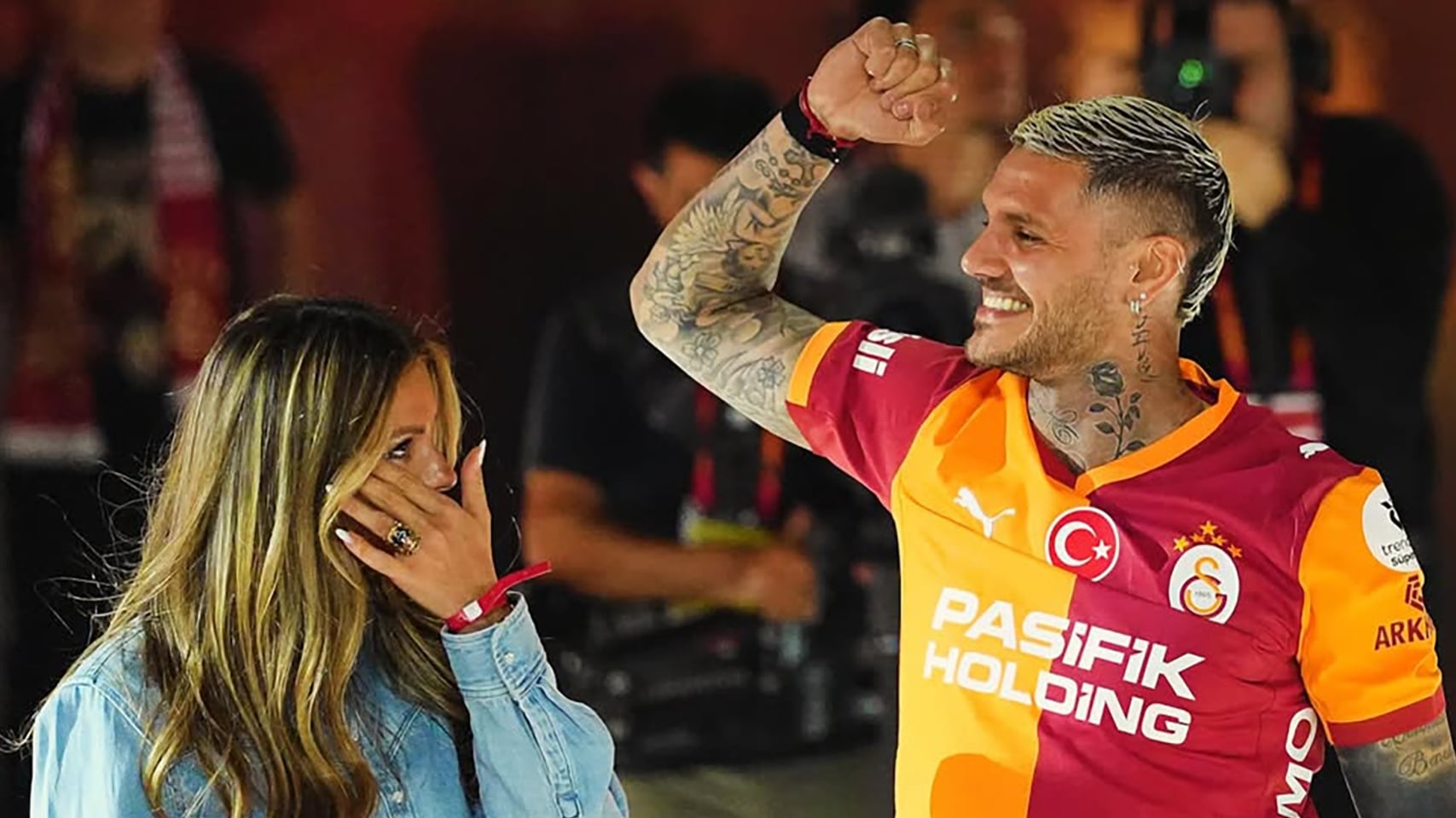 El festejo de Galatasaray, con Icardi y la China Suárez en el centro de la escena